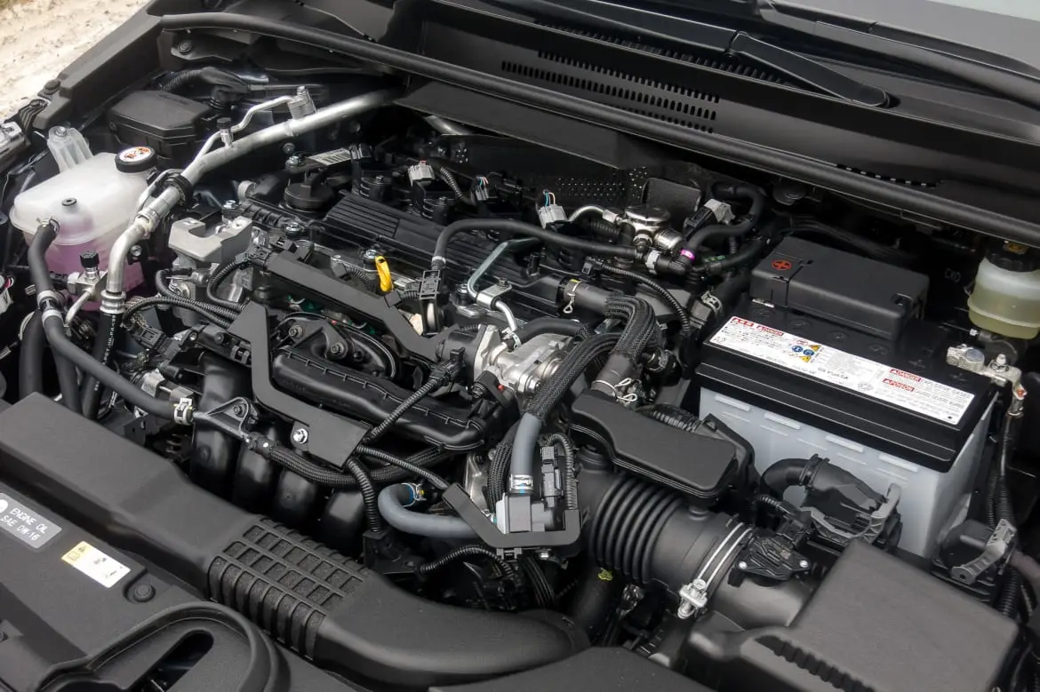 
								Toyota Hybrid LE full									